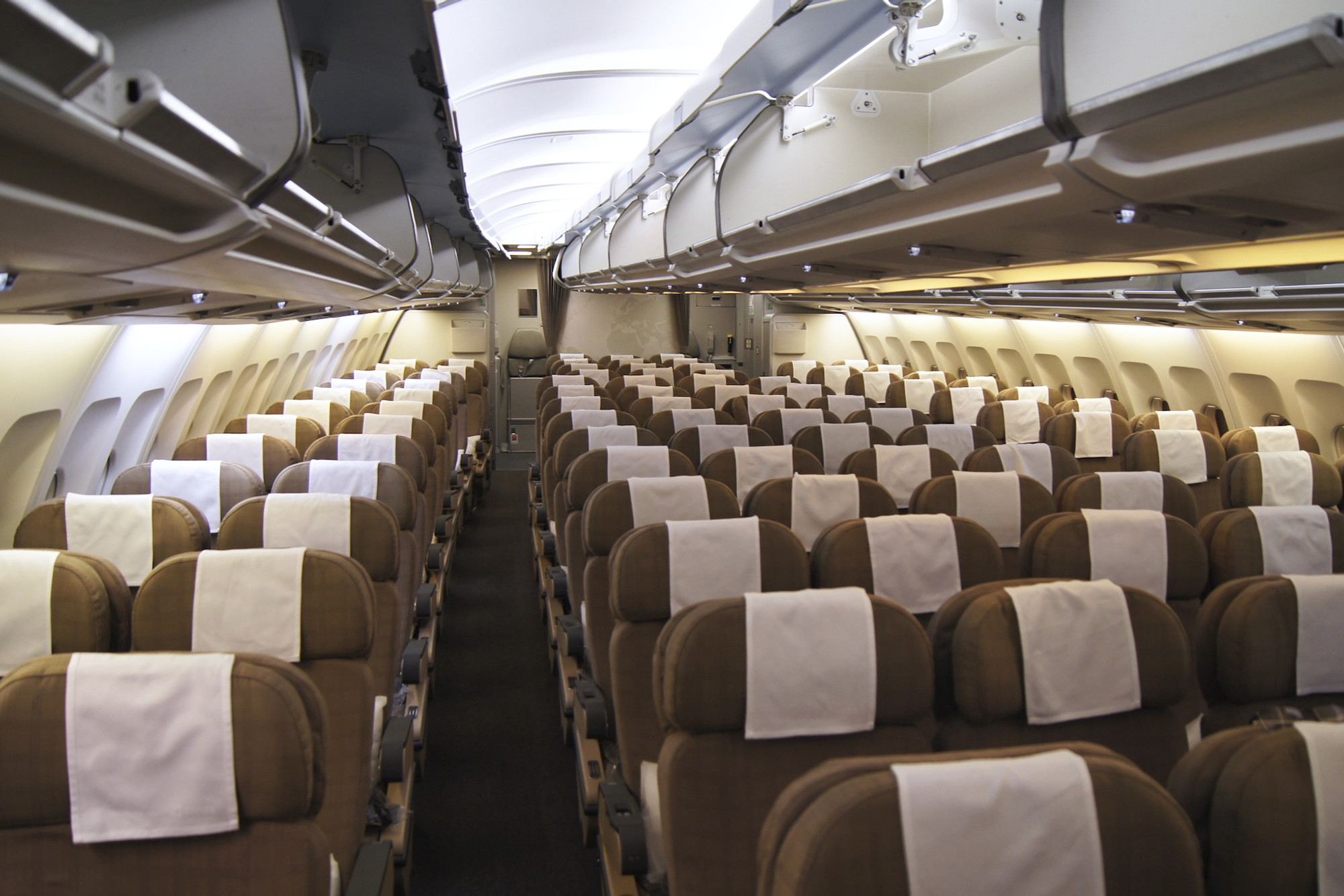 Classe économie d'un A340 de la compagnie Swiss